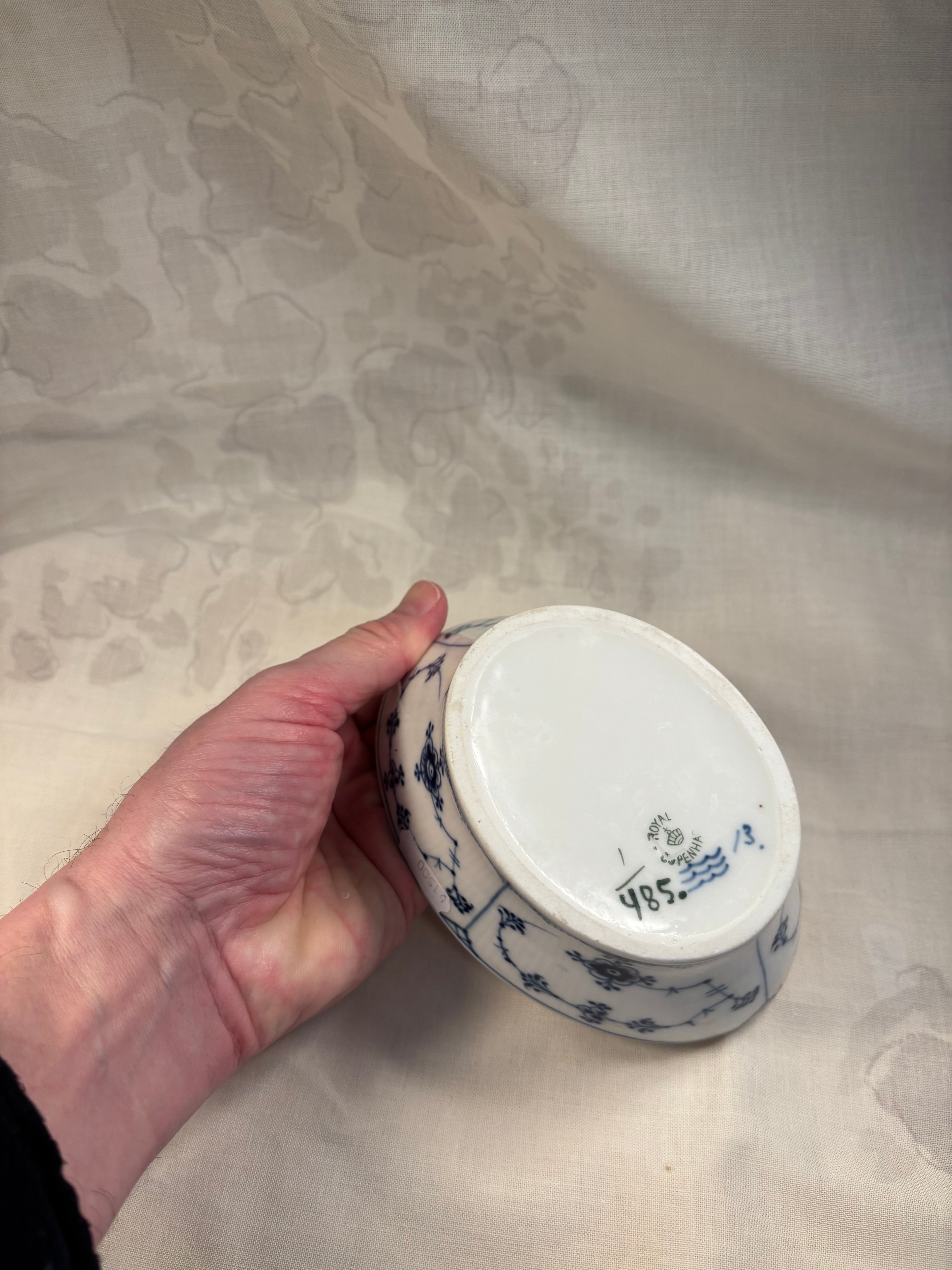 Kongeligt porcelænsfad