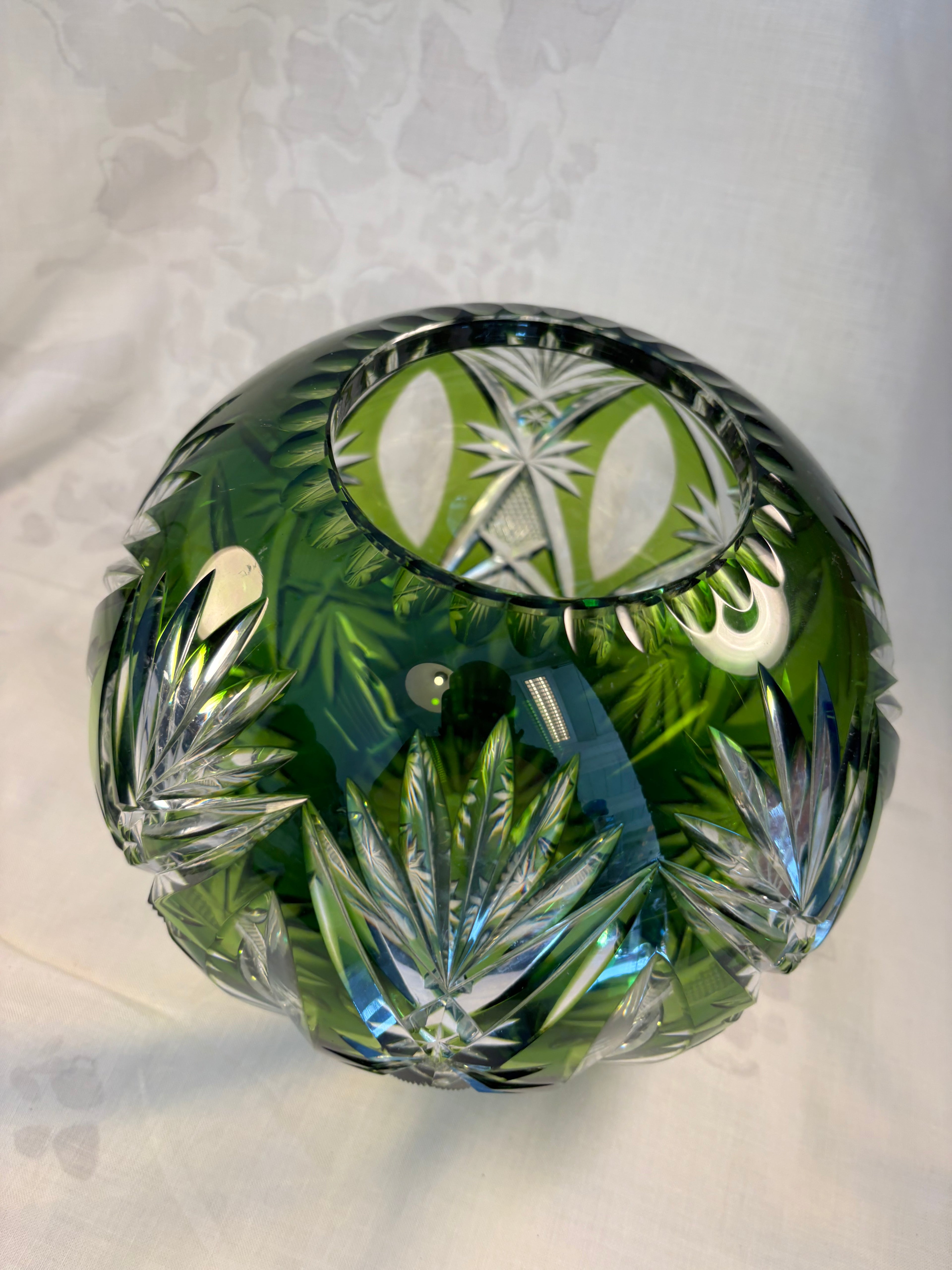 Smuk grøn krystal vase