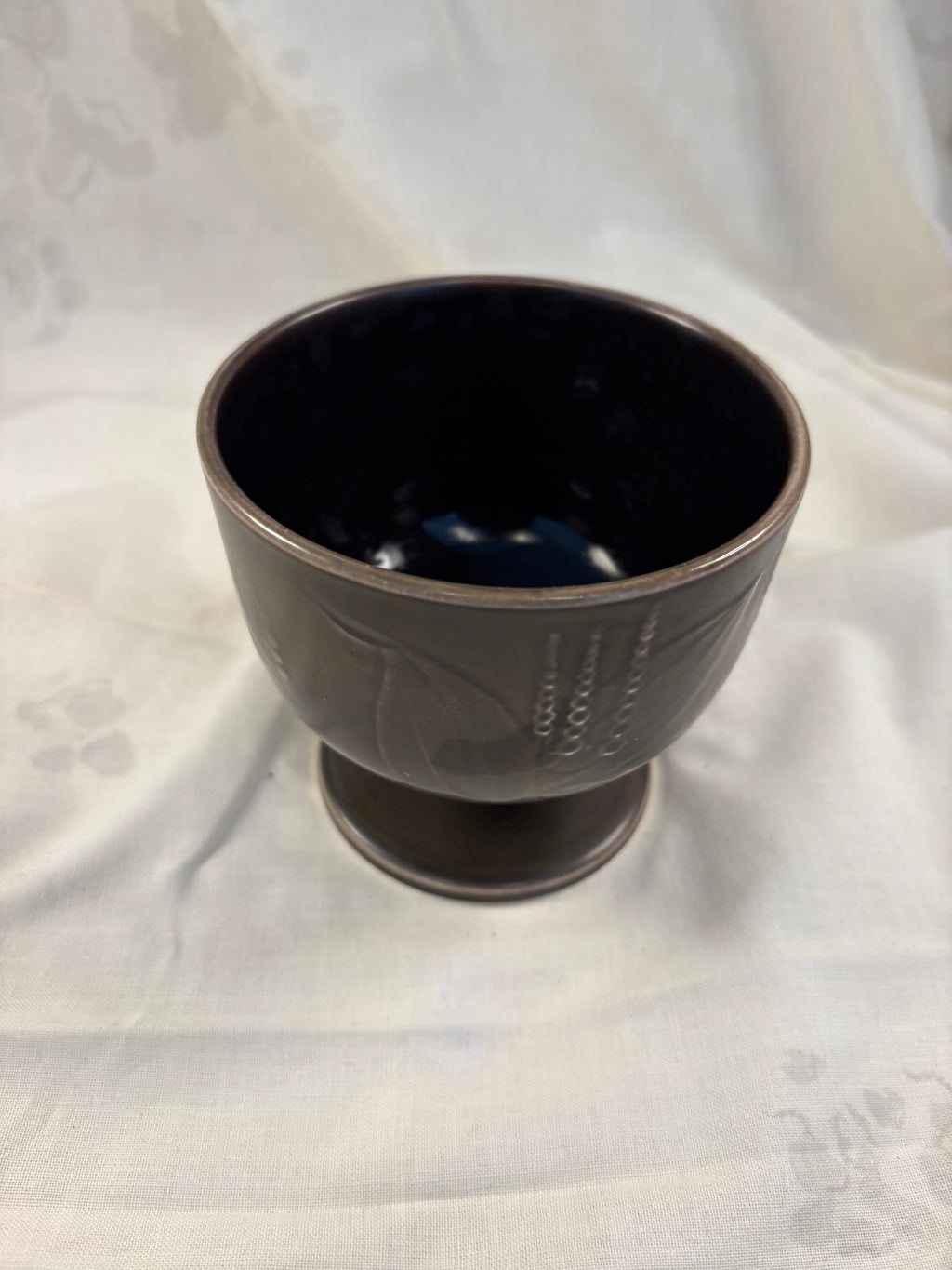 Aluminia vase