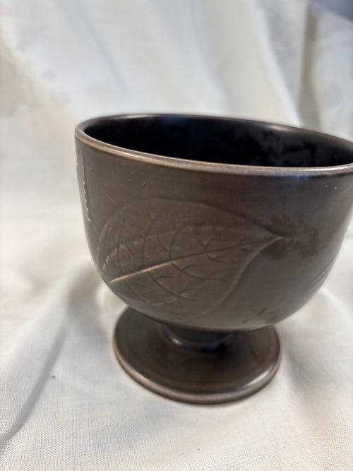 Aluminia vase