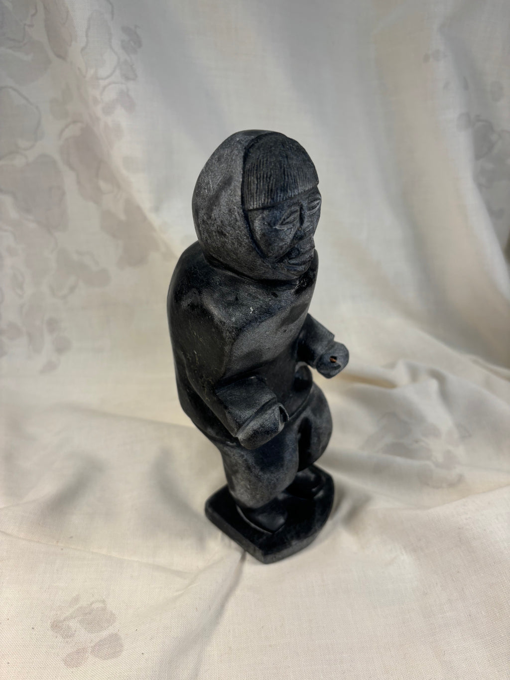 Grønlandsk fedtstensfigur