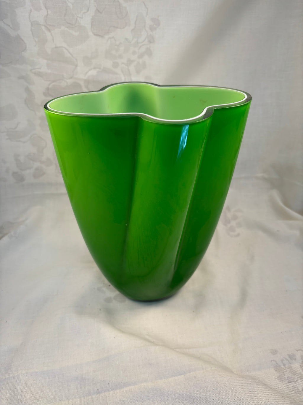 Gardenia vase