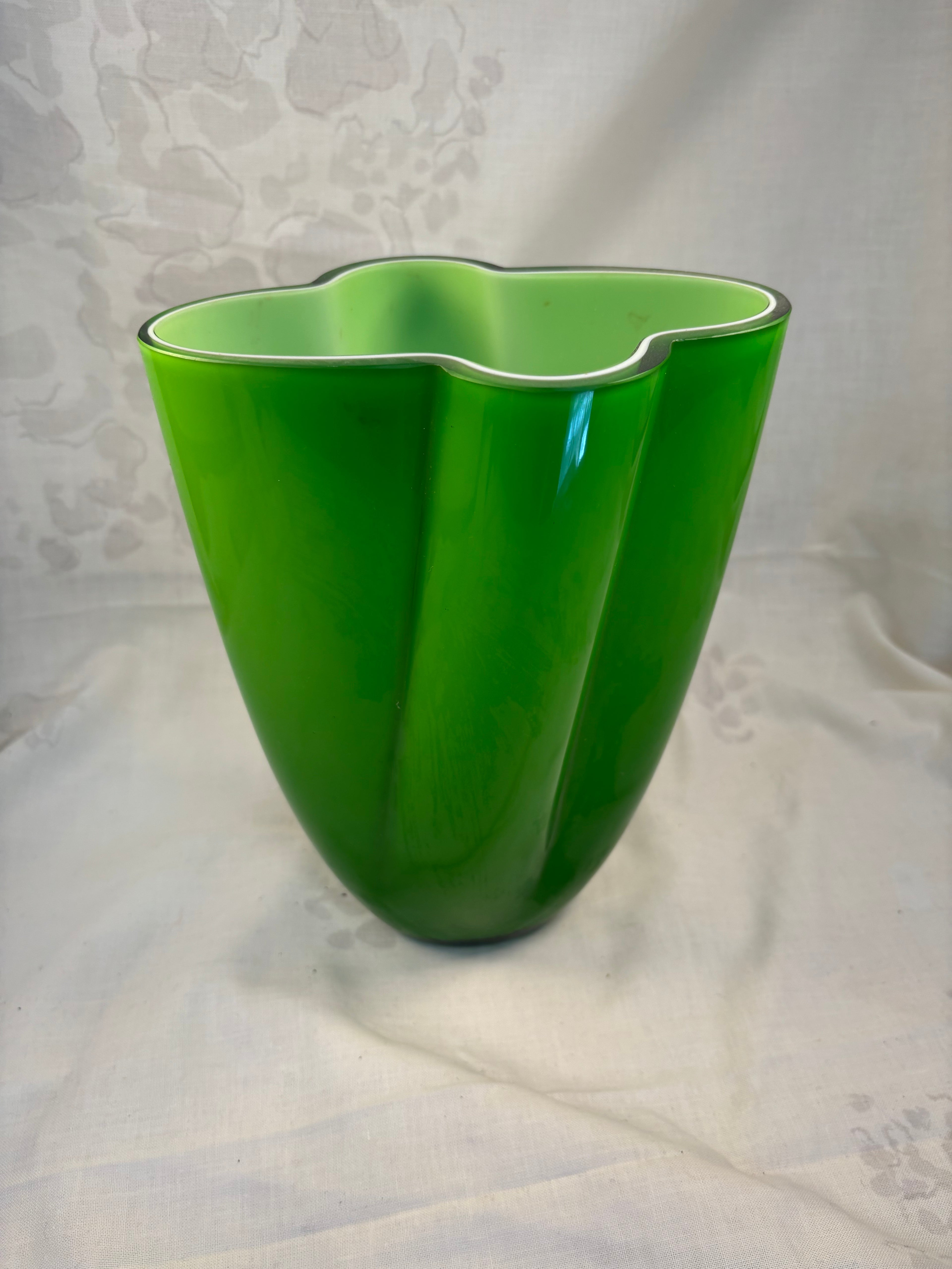 Gardenia vase