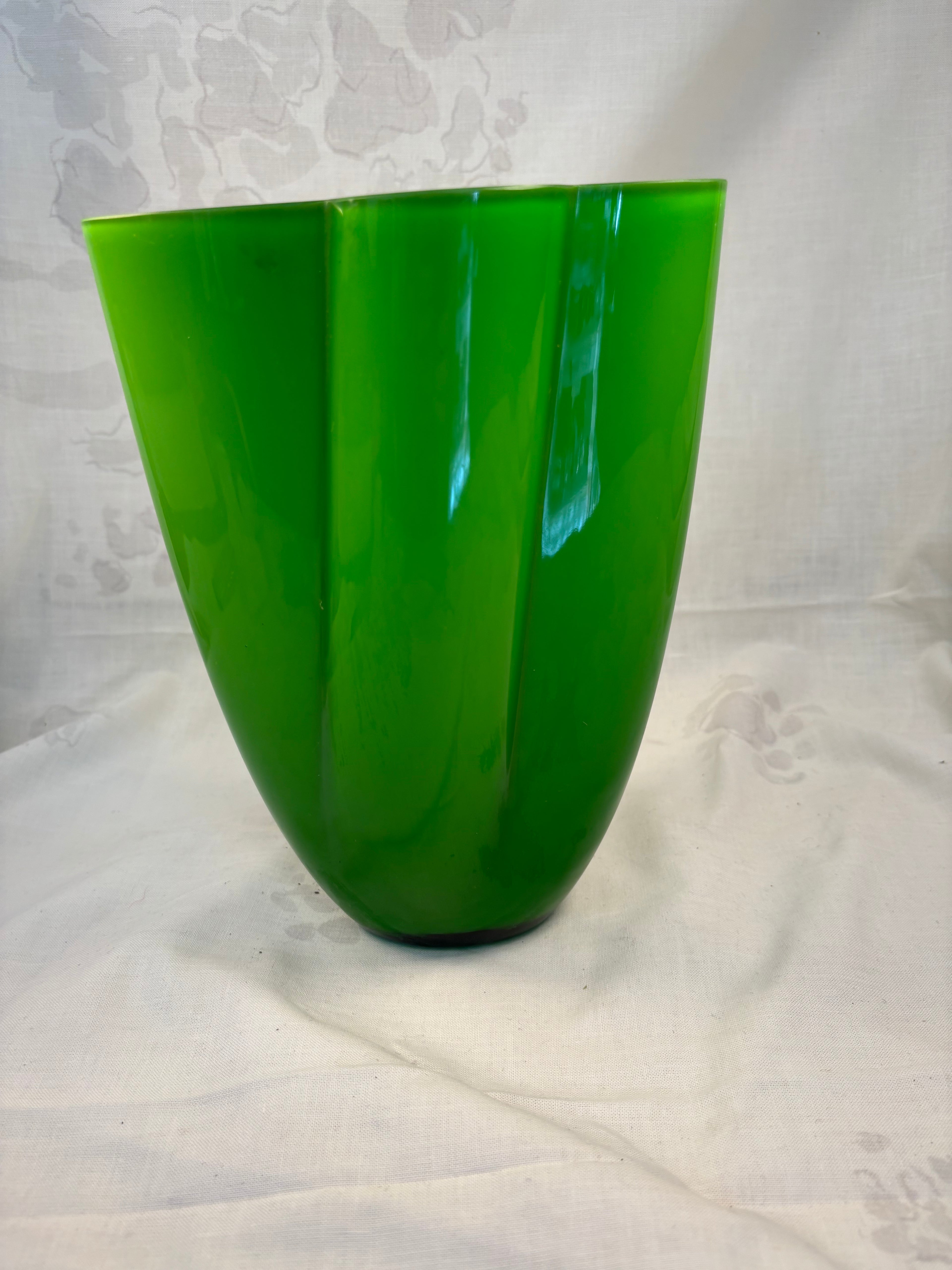 Gardenia vase