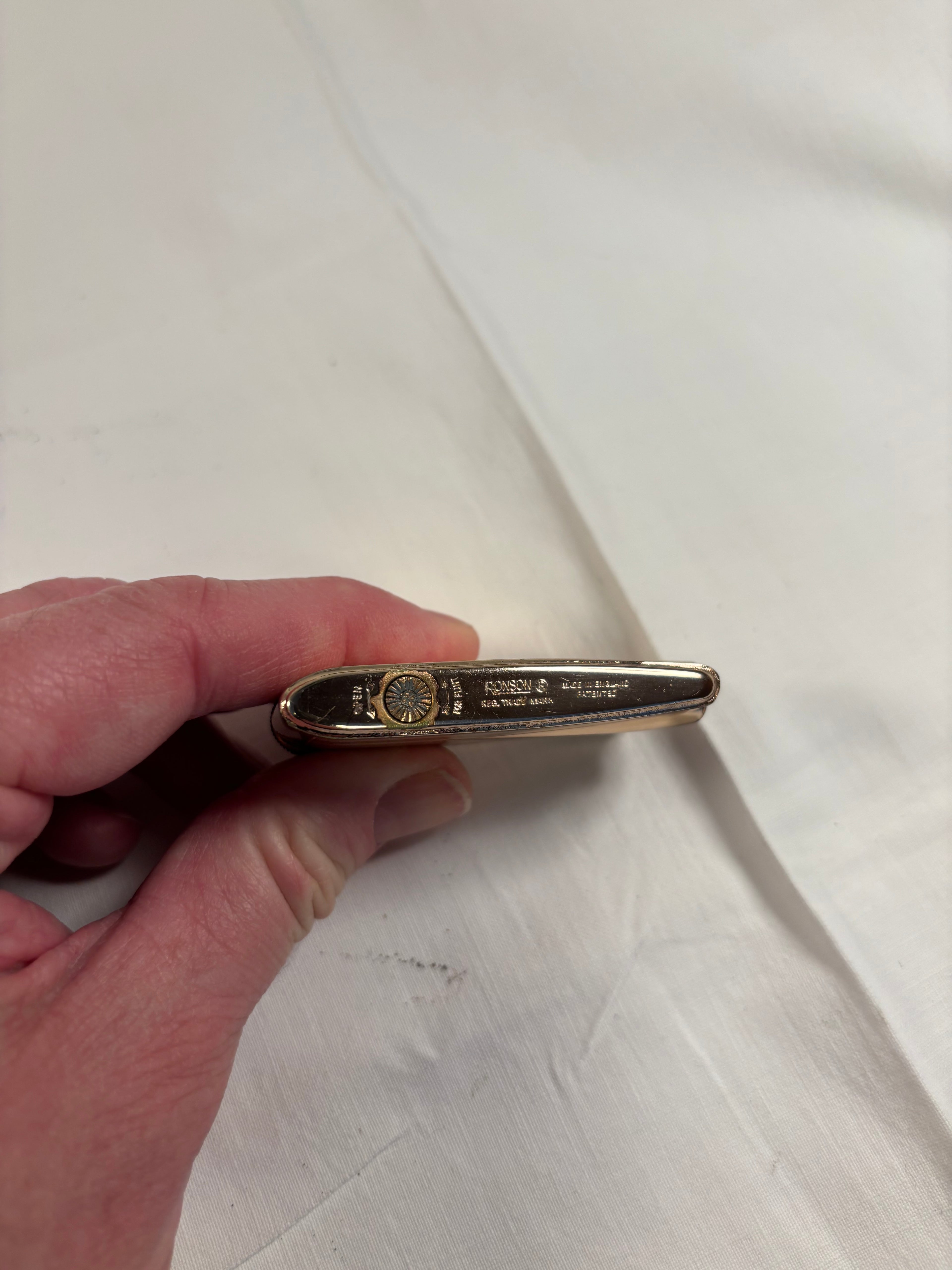 Ronson Varaflame lighter guldfarvet