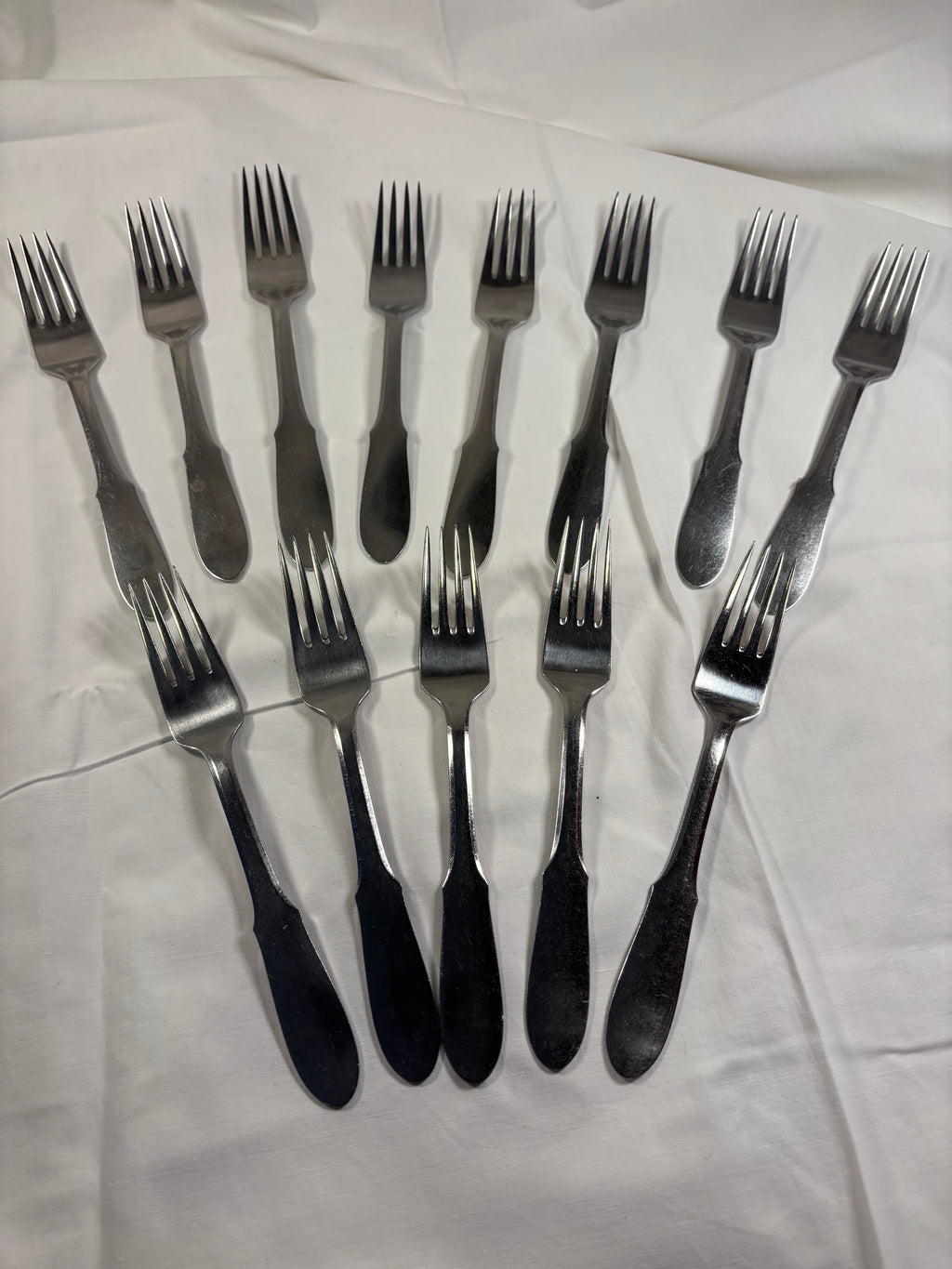 13 Middagsgafler i Mitra serien fremstillet af Georg Jensen