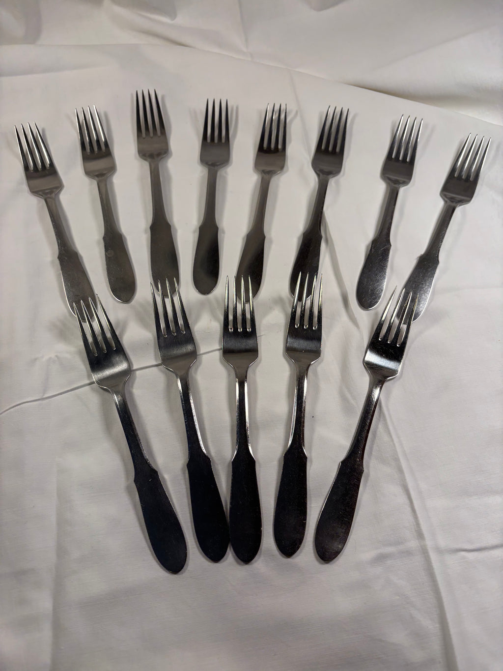 13 Middagsgafler i Mitra serien fremstillet af Georg Jensen