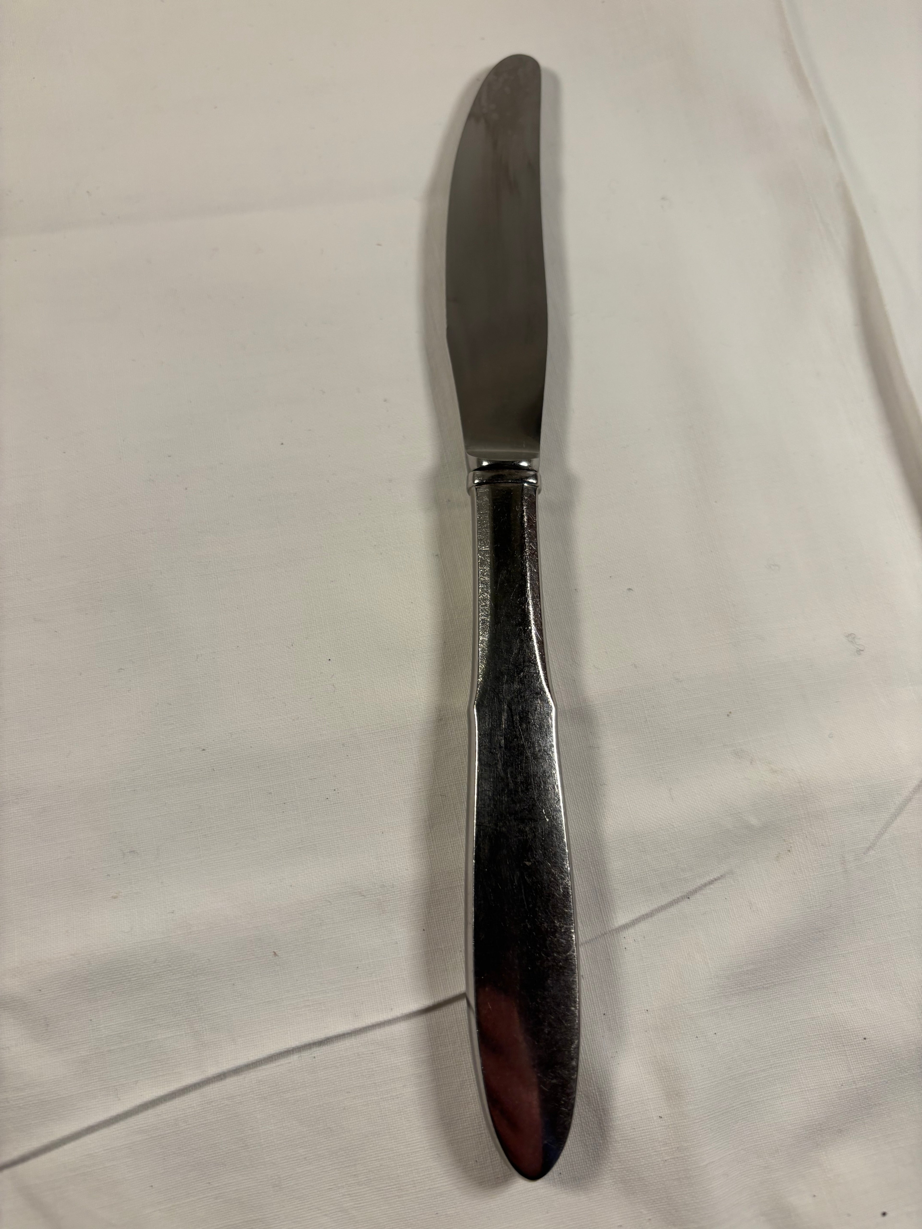 Middagskniv fra Georg Jensen i Mitra serien