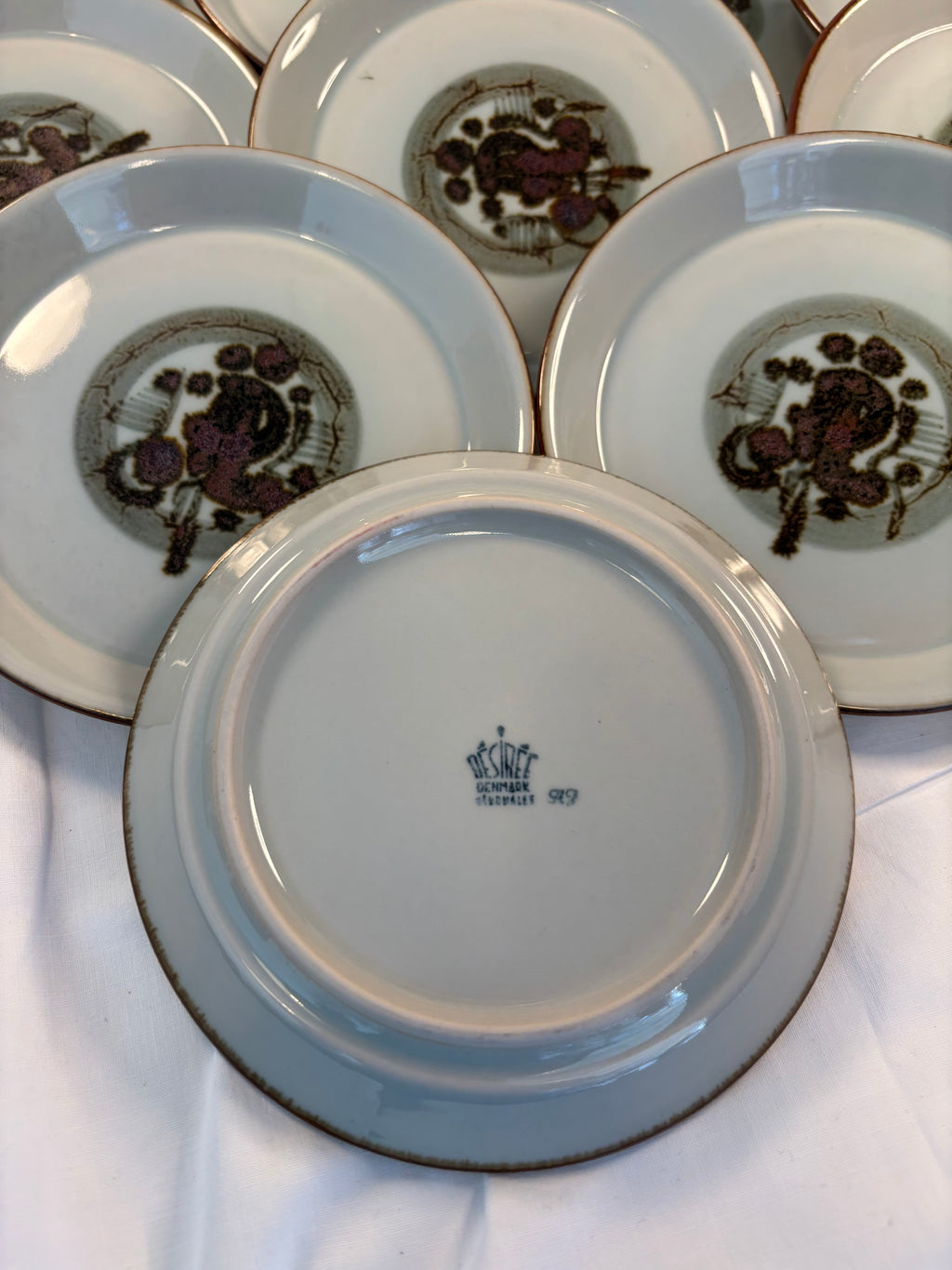 Desserttallerkener fra "Thule" stellet