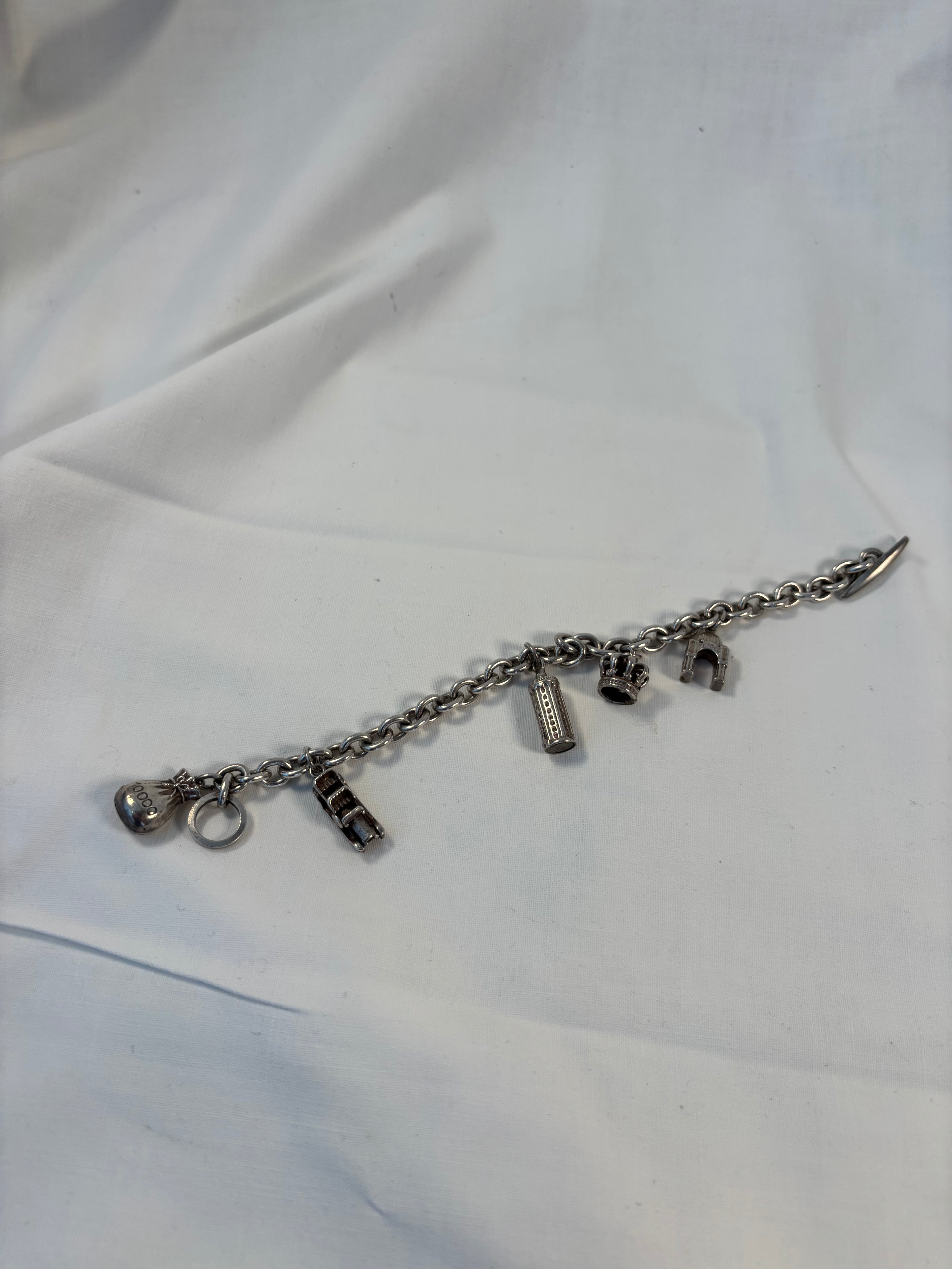 Charm armbånd i sølv