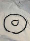 Kæde og armbånd af blodsten