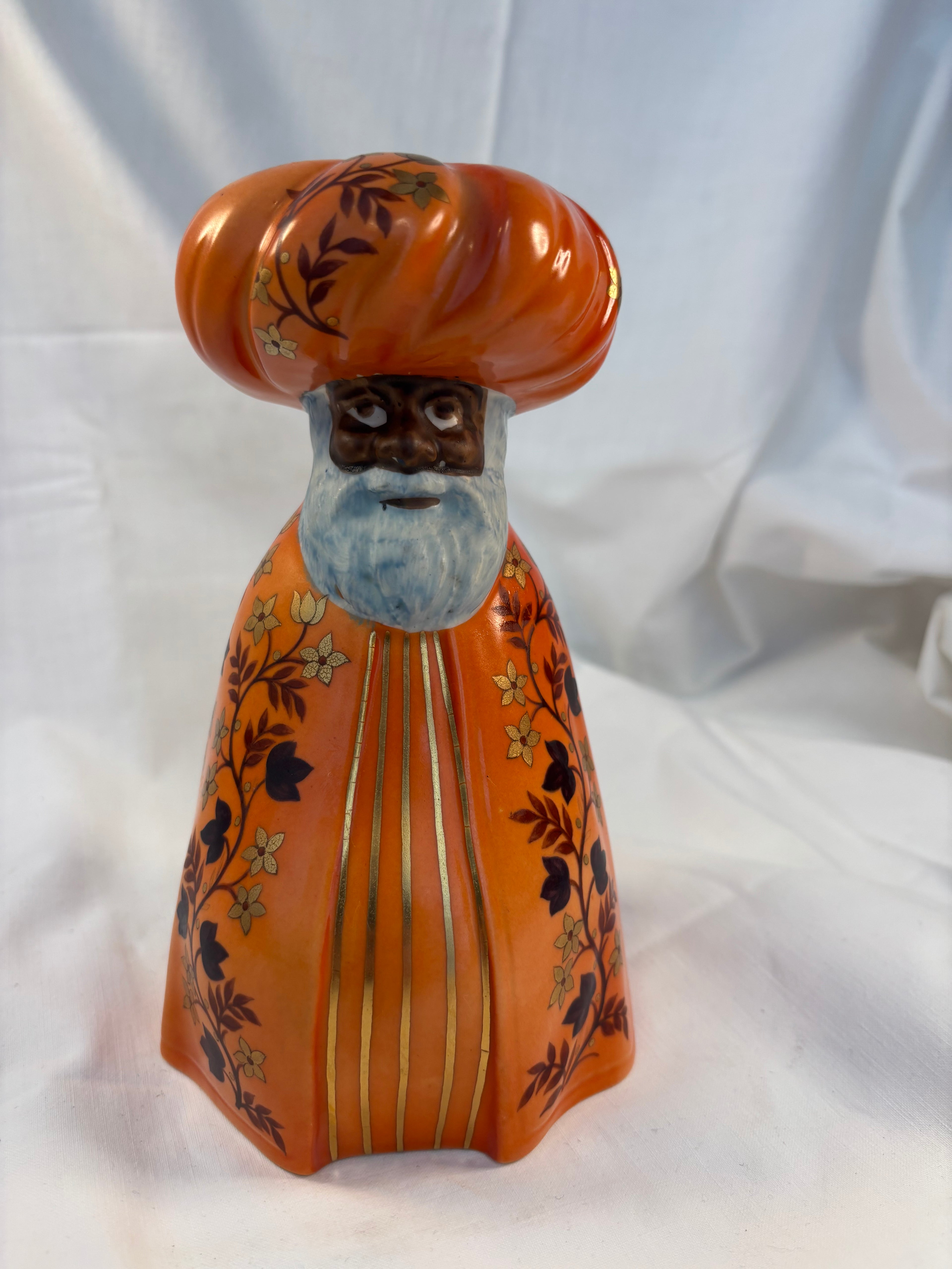 Keramisklysestage figur af Balthazar fra Danimerco