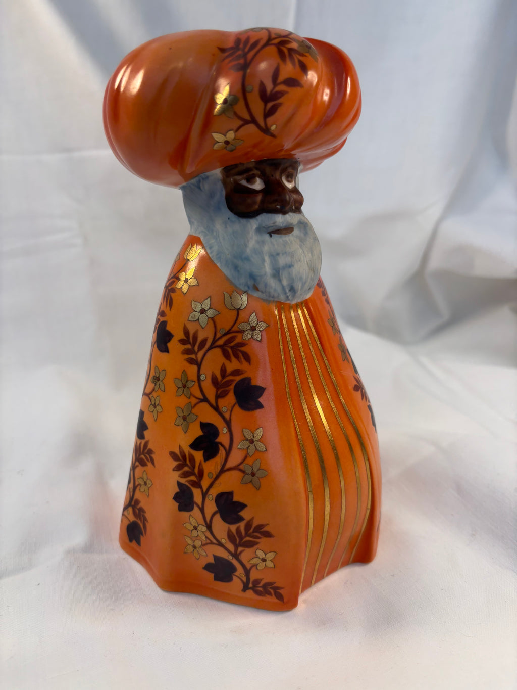 Keramisklysestage figur af Balthazar fra Danimerco