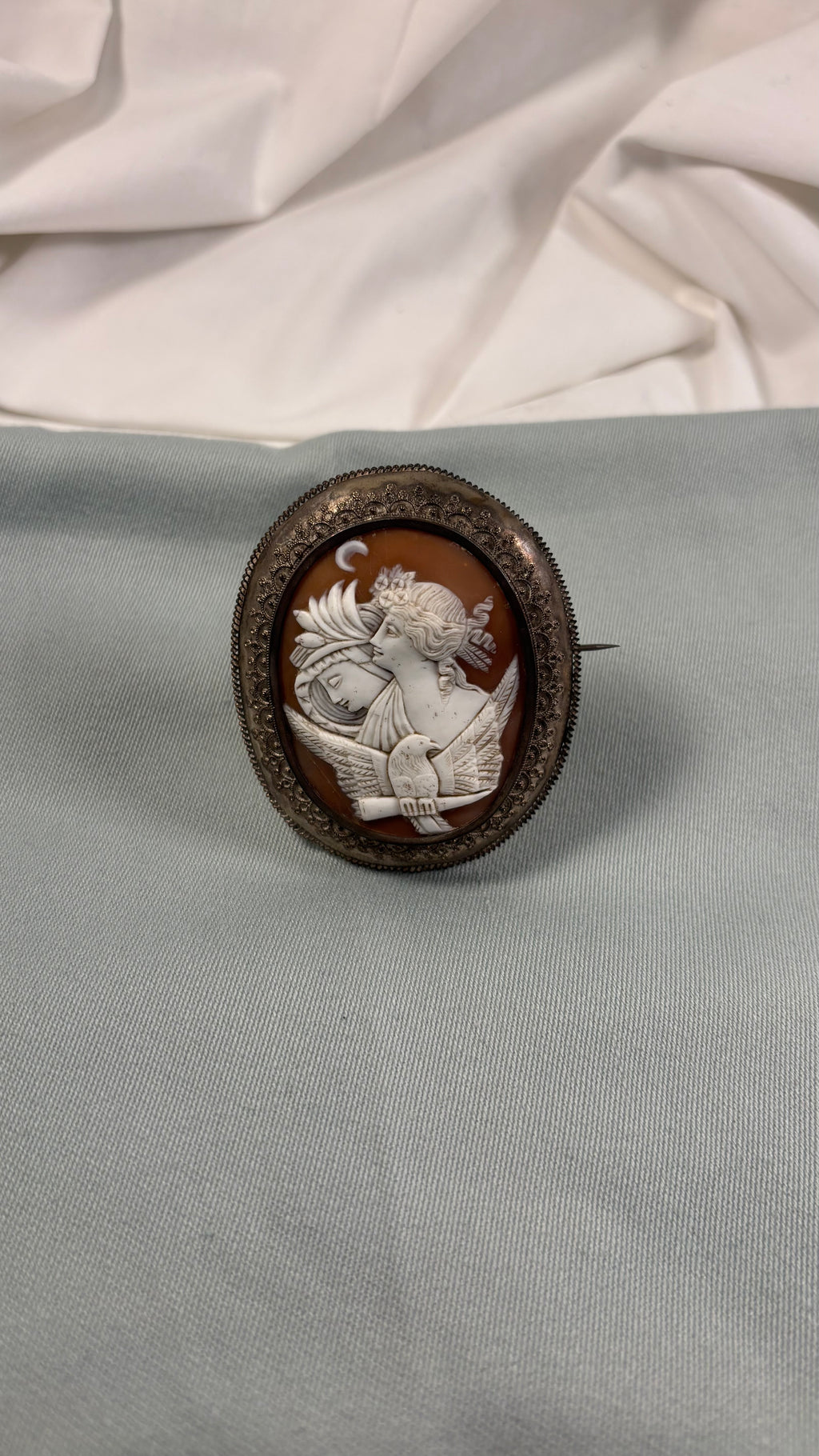 Antik camé-broche