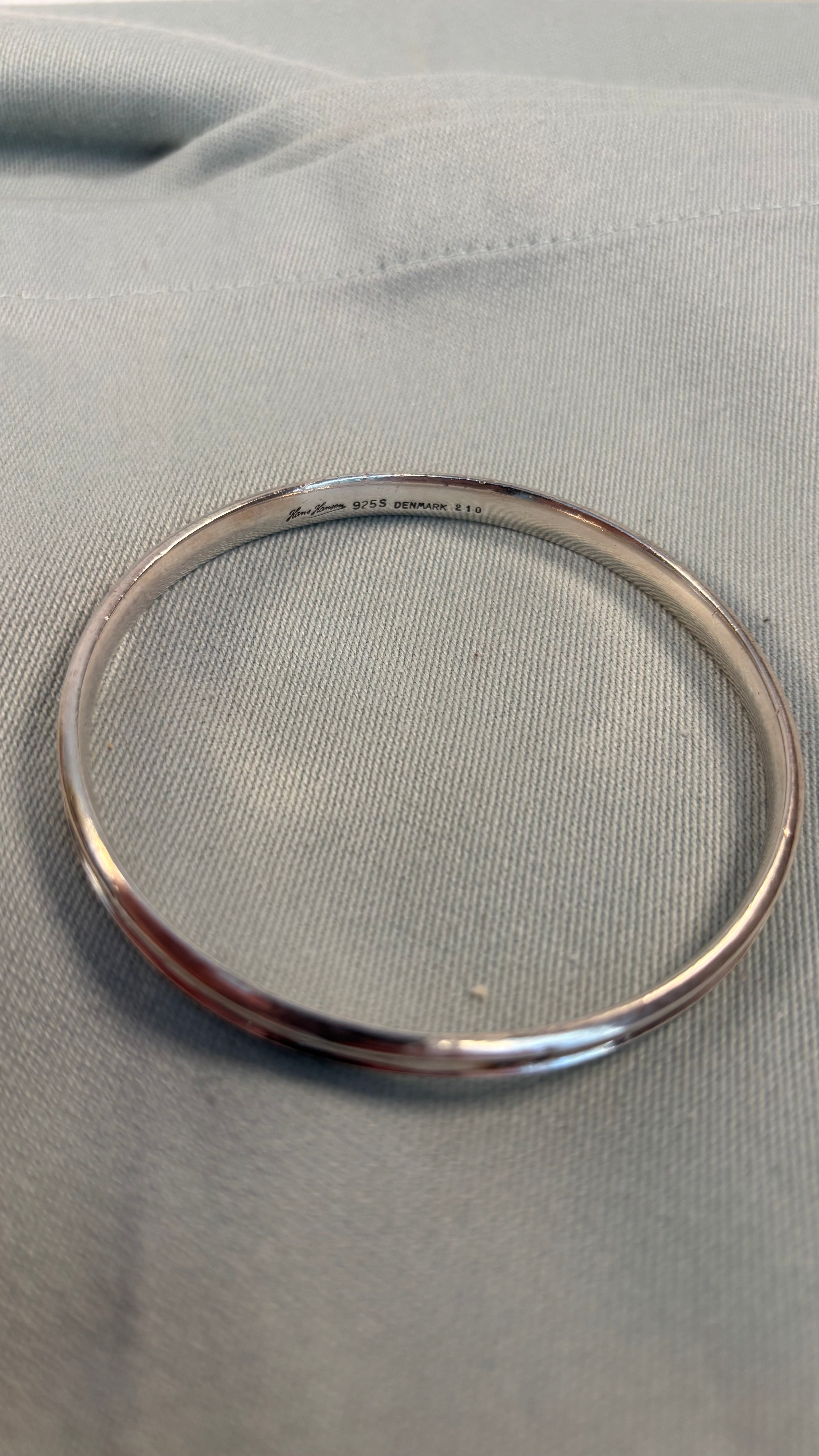 En klassisk Hans Hansen armring i sterlingsølv